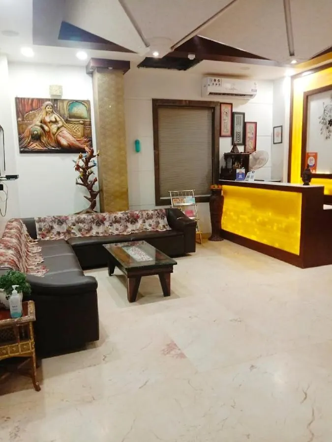 Hotel Taj Heights Agra