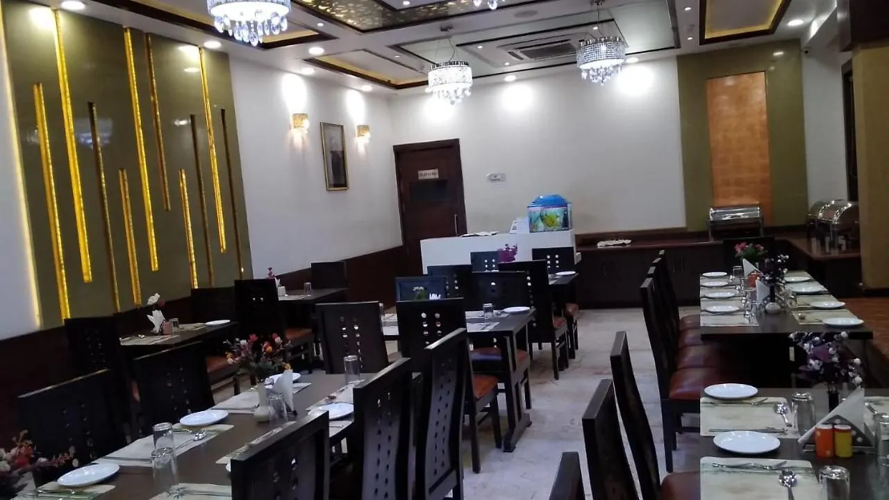 Hotel Taj Heights Agra  Agra (Uttar Pradesh)