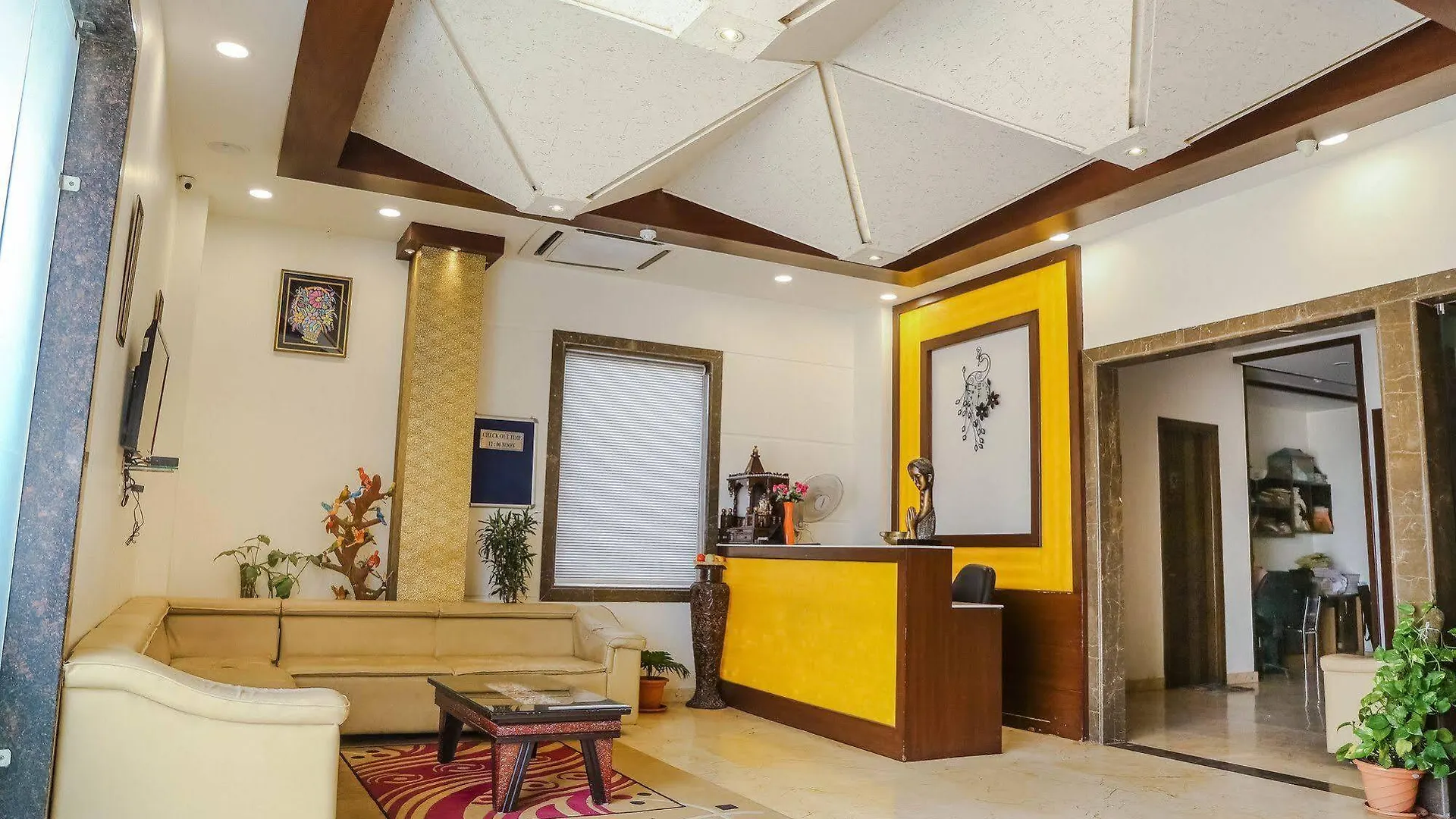 Hotel Taj Heights Agra